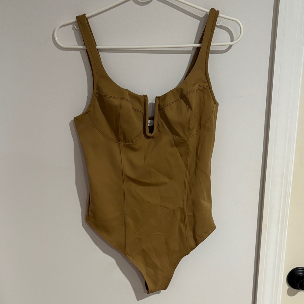 Good American Sculpting U Corset Tan One-Piece